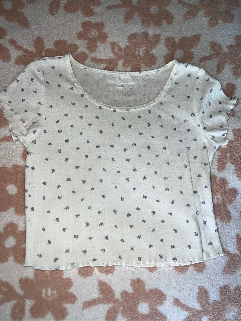 White Ribbed Short Sleeve Top with Tiny lavender butterfly Print